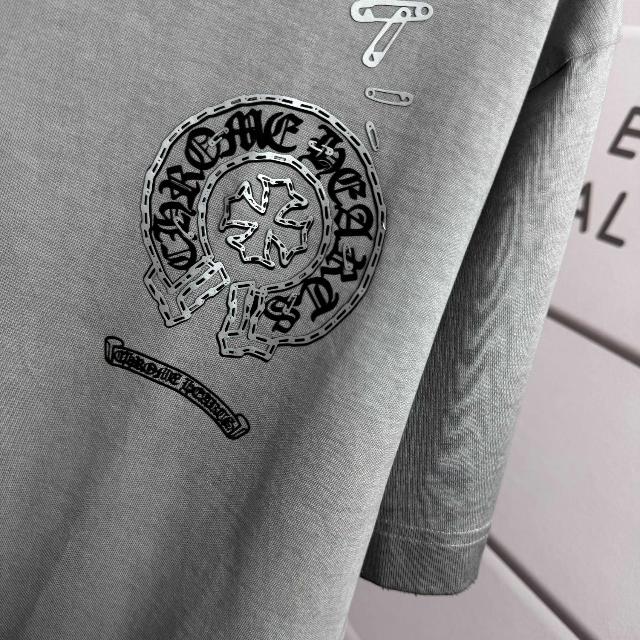 # 100 CH 2026 New Arrival tee Same Style + : Size :S M L XL XXL Size： S （90-130 ） M （120-150 ） L （140-165 ） XL （160-180 ） XXL （180 ）